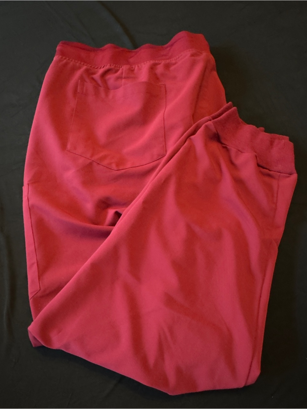 Women’s Pull-On Jogger Scrub Pants in Wine Red